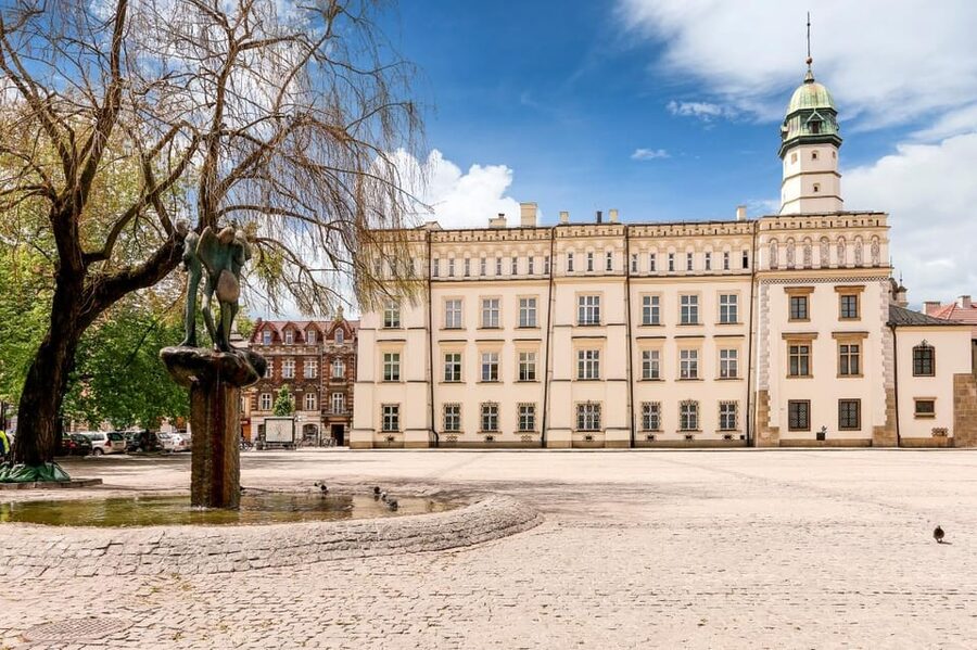 Schindler's Factory & Kazimierz Jewish Quarter Tour - Why the Kazimierz walk should come first