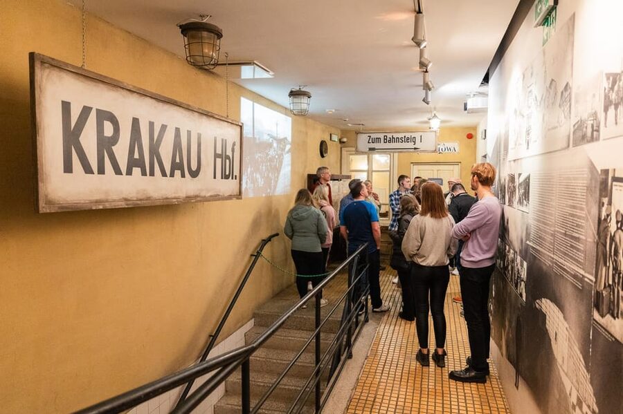 Schindler's Factory Skip-the-line Guided Tour with Options - The museum’s strongest material
