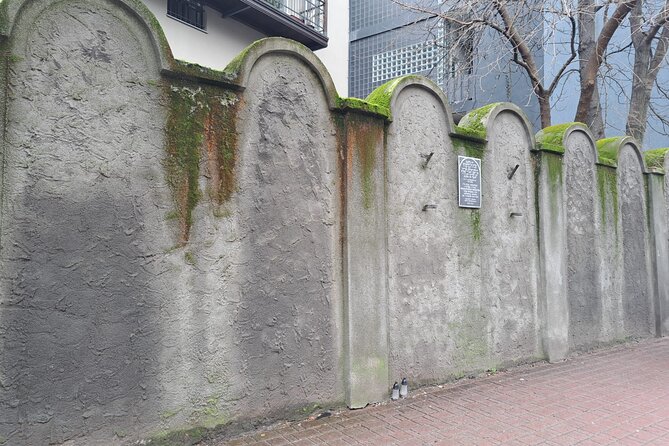 Schindler's List excursion incl. Płaszów with Dutch guide - The Ghetto Wall and Plac Bohaterów Getta