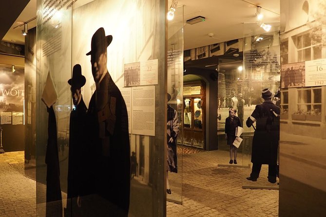 Schindler's List - Oskar Schindler Factory Museum Guided Tour - How the 90-minute guided visit unfolds