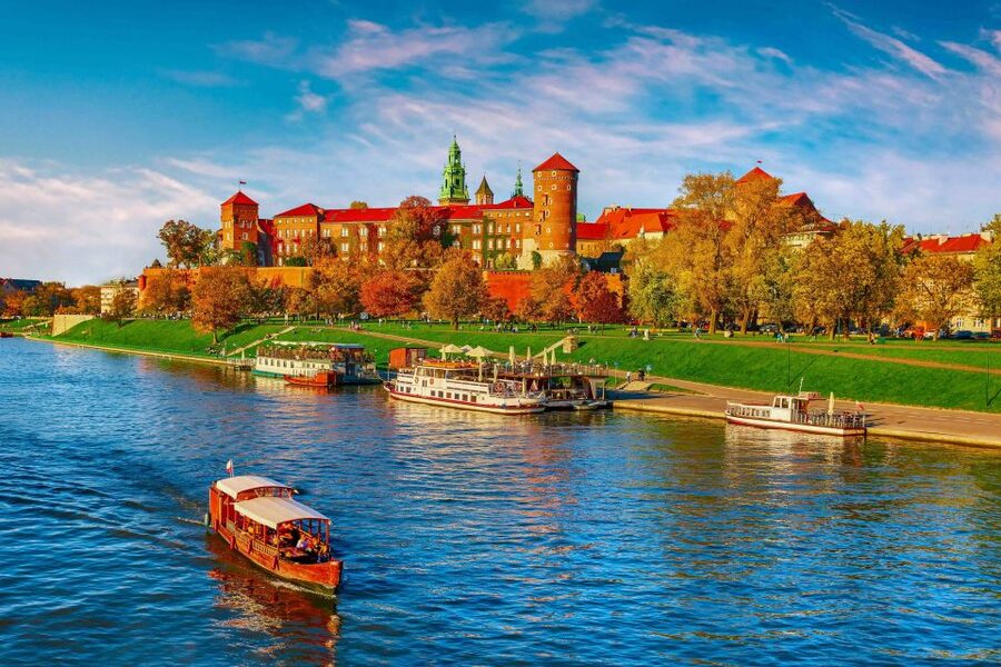 Skip-the-Line Wawel Castle Chambers Private Tour - Is $154 per person a fair price?
