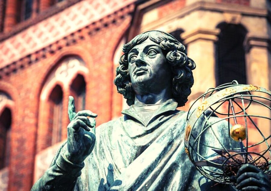 Small-Group Tour from Warsaw to Torun with Lunch - Choosing your one indoor attraction