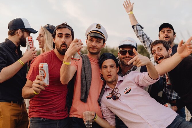 Sunset Boat Tour with Unlimited Drinks in Warsaw - Two hours on the Vistula