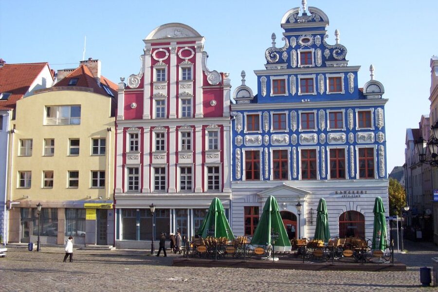 Szczecin: Medieval Old Town Private Walking Tour - Is $128 per person a fair price?