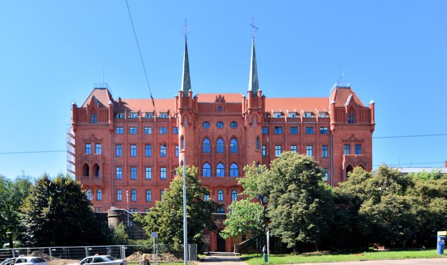 Szczecin: Medieval Old Town Private Walking Tour - Practical details before you book