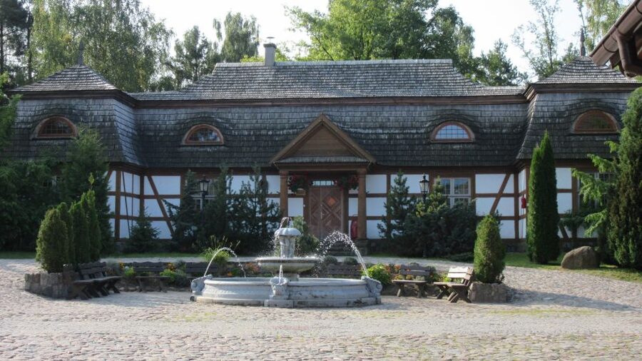Szymbark: Kashubian Switzerland 5-Hour Private Tour - Who will enjoy this five-hour outing
