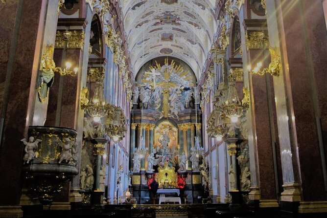 The Black Madonna Tour from Krakow - Transport, group size, and the real value