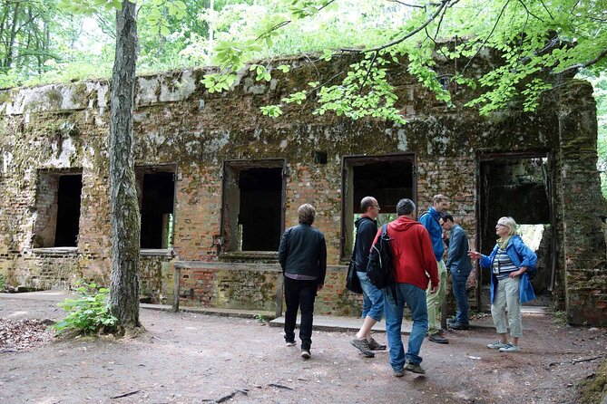 Tour from Warsaw: Wolf's Lair, Hitler's HQ Zones I and II - The return to Warsaw and the shape of the day