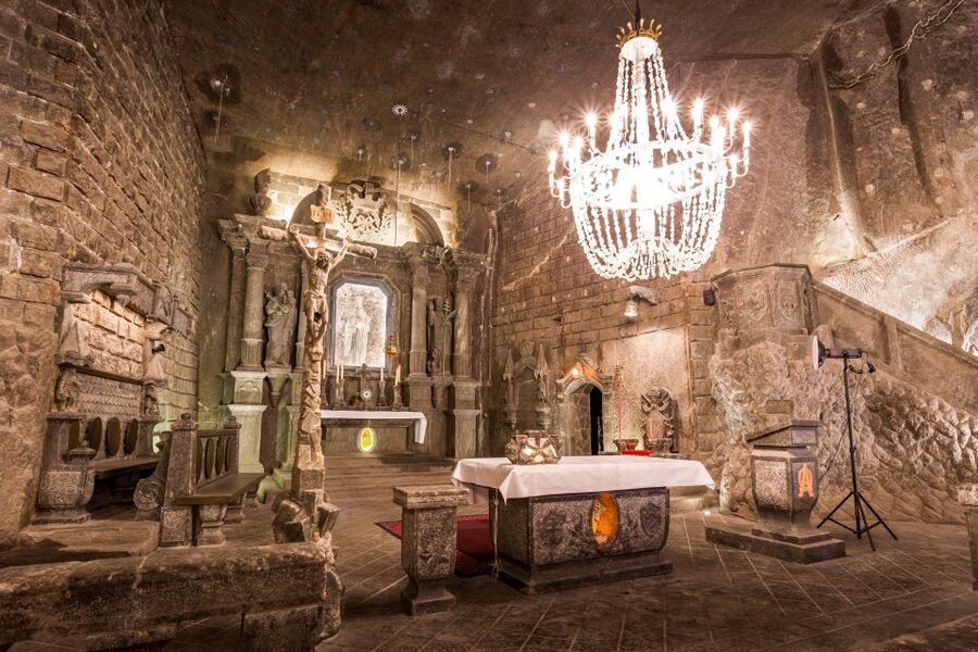 Unesco List; Wieliczka Salt Mine Half-Day Tour from Kraków - An underground lake with Chopin overhead