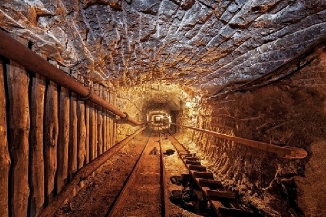 UNESCO Wieliczka Salt Mine Half-Day Tour from Kraków - Why Wieliczka feels unlike an ordinary mine visit