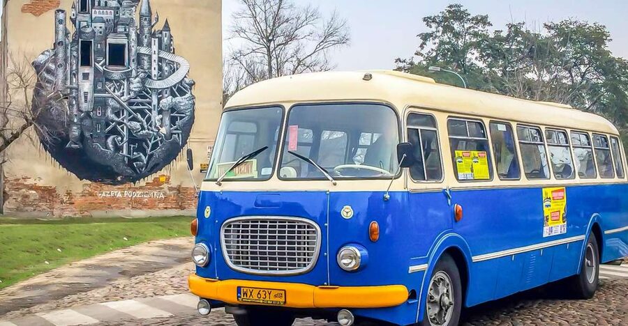 Warsaw: 2.5-Hour Dark Side - Praga District by a Retro Bus - Why Praga deserves a separate tour