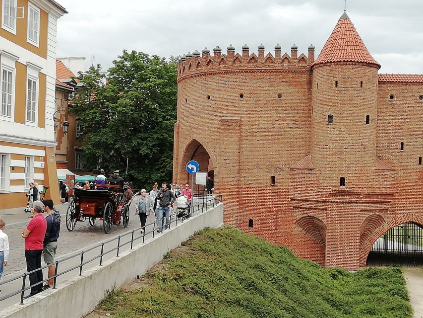 Warsaw: 2-Hour Old Town Walking Tour - Walking the Royal Route toward Castle Square