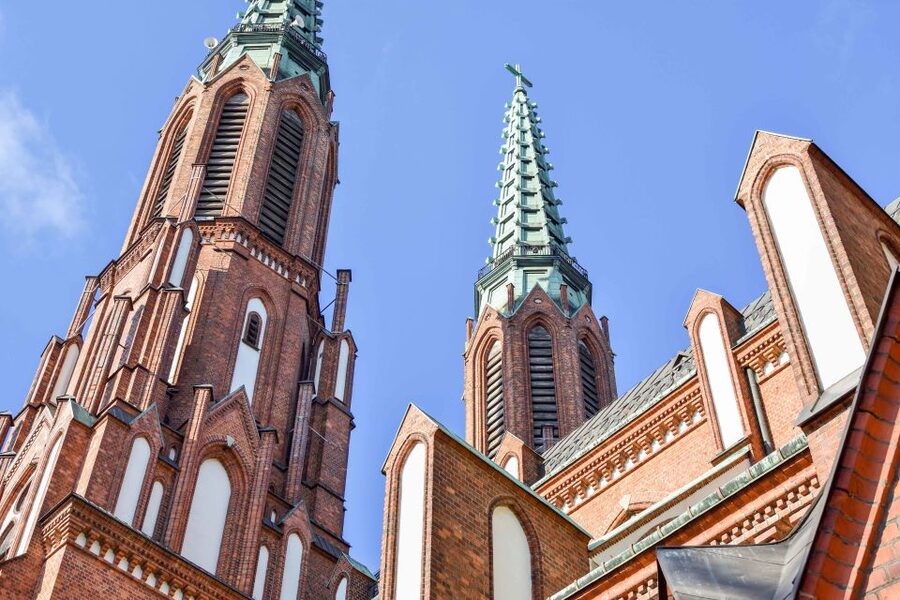 Warsaw: 2-Hour Praga Walking Tour - What the $69 price gets you