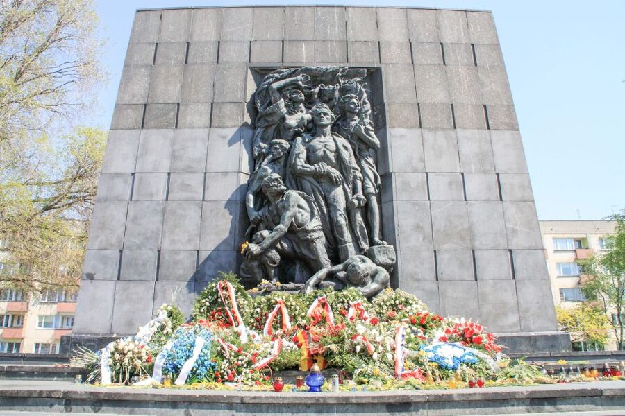 Warsaw: 2-Hour Tour of Daily Life in the Ghetto Warsaw - Key points to know before you book