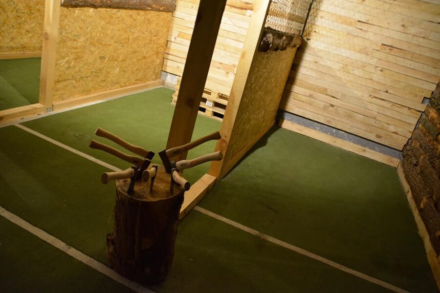 Warsaw: Axe Throwing Experience - Booking flexibility and practical details