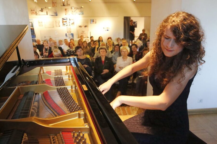 Warsaw: Chopin Concert in the Old Town - Why the restored Pleyel piano matters