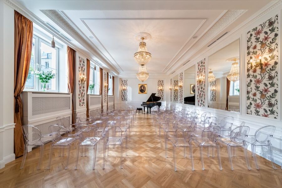 Warsaw: Chopin Concert Ticket With Glass of Champagne - Unnumbered seats make early arrival worthwhile
