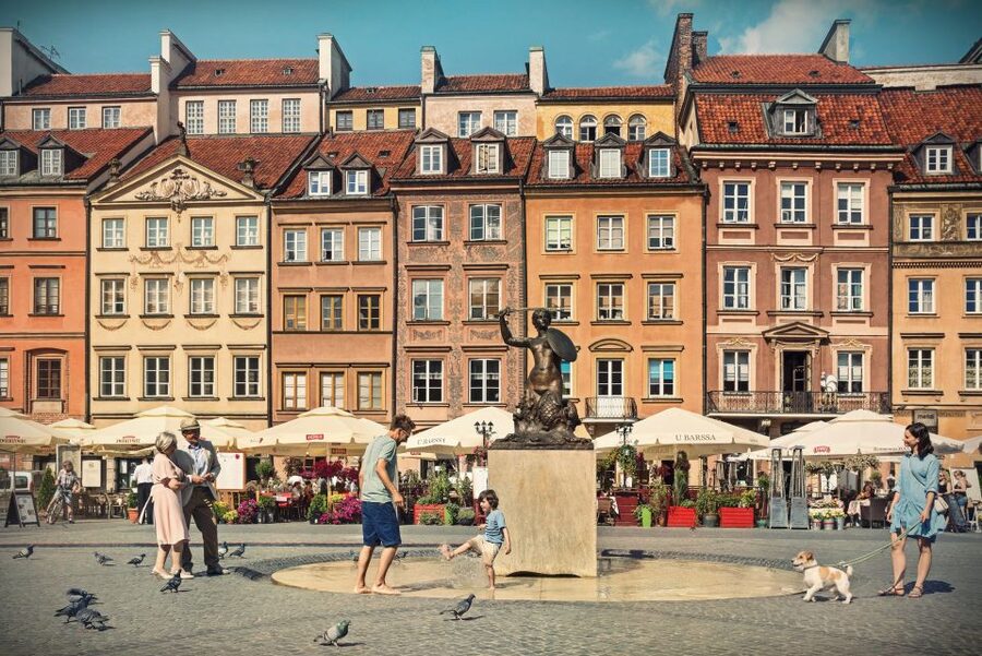 Warsaw City Full-Day Private Panoramic Car & Walking Tour - Crossing the Vistula to old Praga