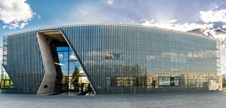 Warsaw: City Highlights Tour with hotel Pick up /Drop Off - What the coach ride adds