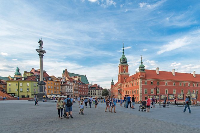 Warsaw City Sightseeing in a Retro Bus - What the Two-and-a-Half-Hour Format Does Well