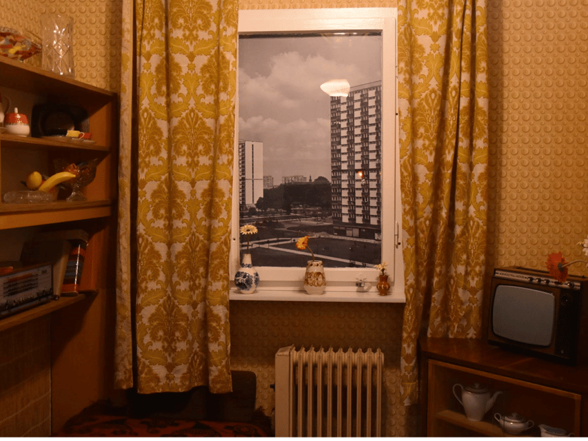 Warsaw: Communism Tour in an Original Socialist Van - Who will enjoy this experience most