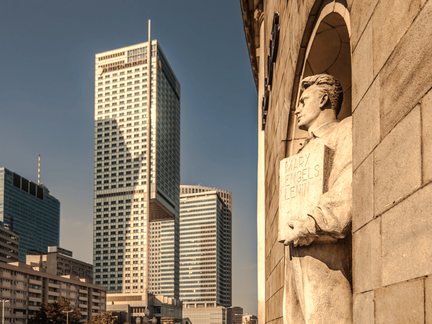 Warsaw: Communism Tour in an Original Socialist Van - What the three-hour schedule feels like