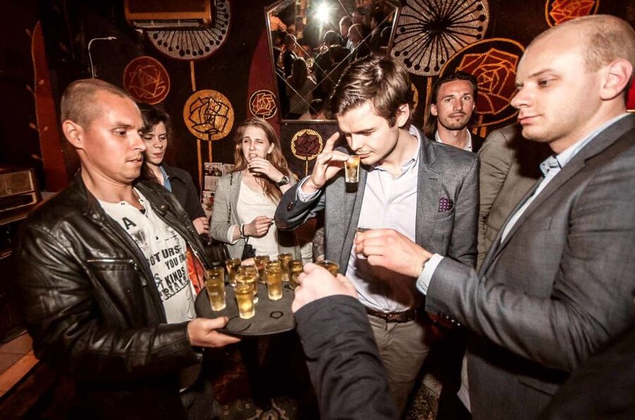 Warsaw: Evening History and Pubs Tour by Retro Minibus - What the $141 price includes