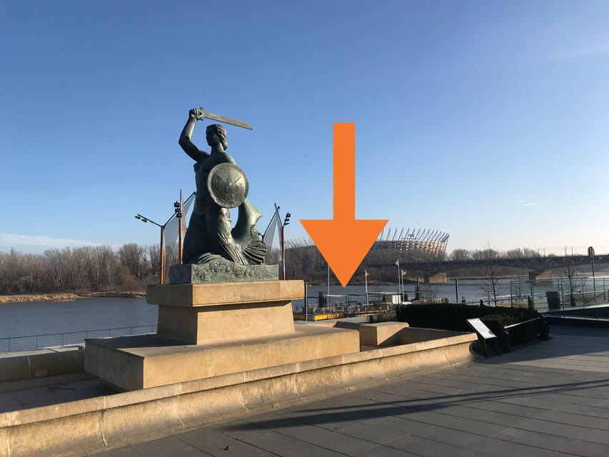 Warsaw: Evening Vistula Cruise with Welcome Drink - The return past Poniatówka and the National Stadium