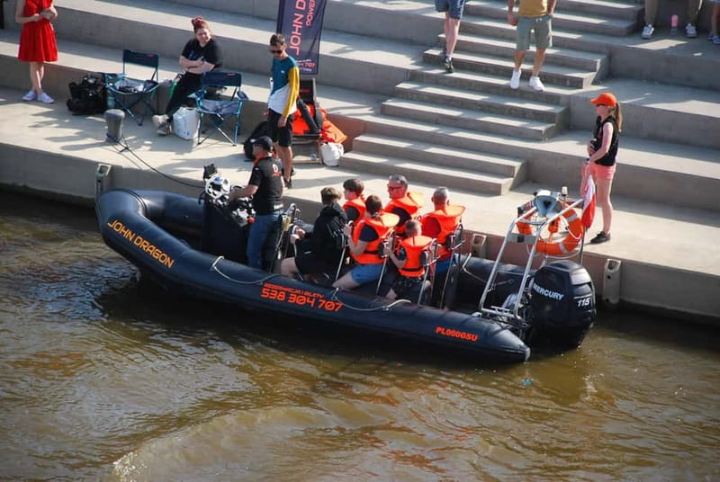 Warsaw: Explore the Vistula on Its Longest Speedboat Route - Why this Vistula ride feels different from a standard city cruise