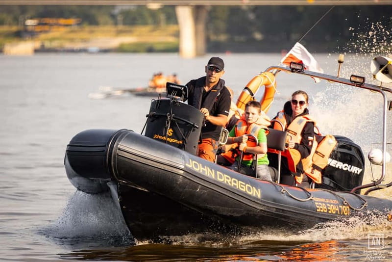 Warsaw: Explore the Vistula on Its Longest Speedboat Route - What the $241 private price really means