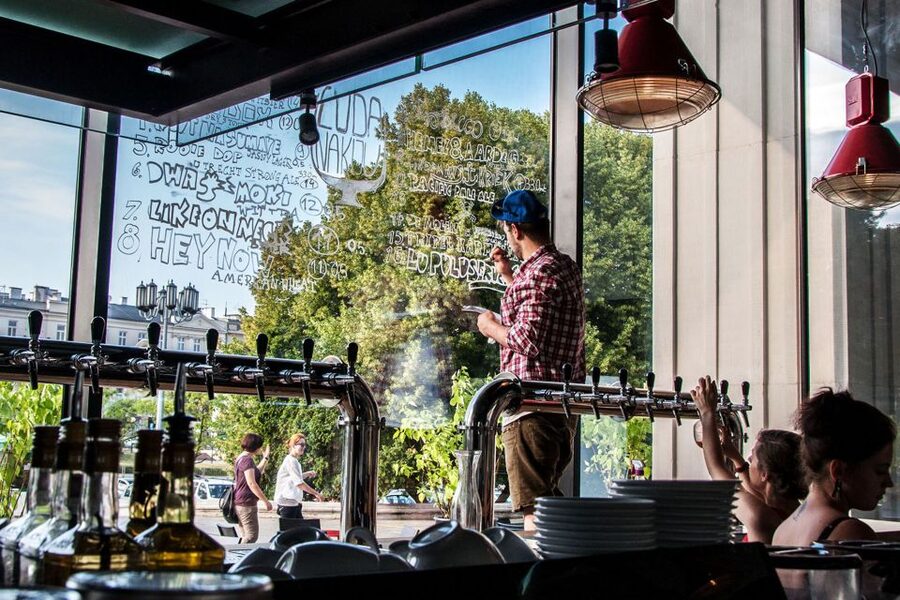 Warsaw: Guided Craft Beer Tour - Who should book this Warsaw beer tour?