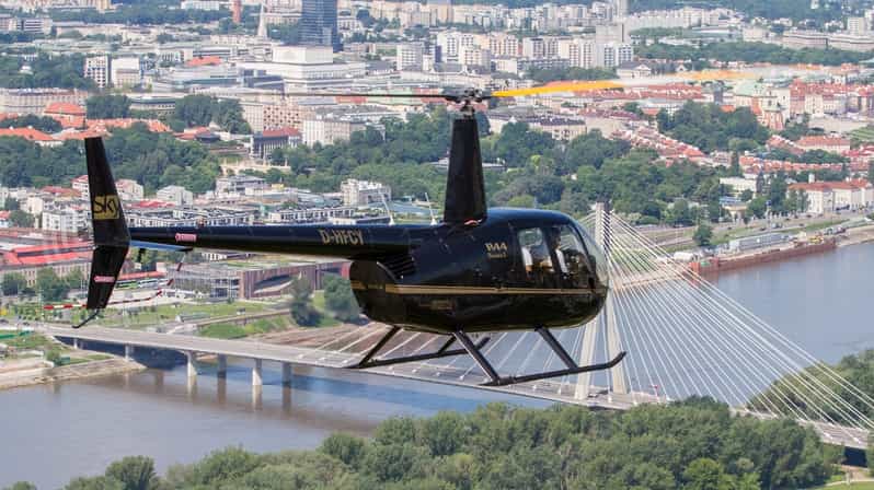 Warsaw: Helicopter Private Tour - The 30-minute route along the Vistula