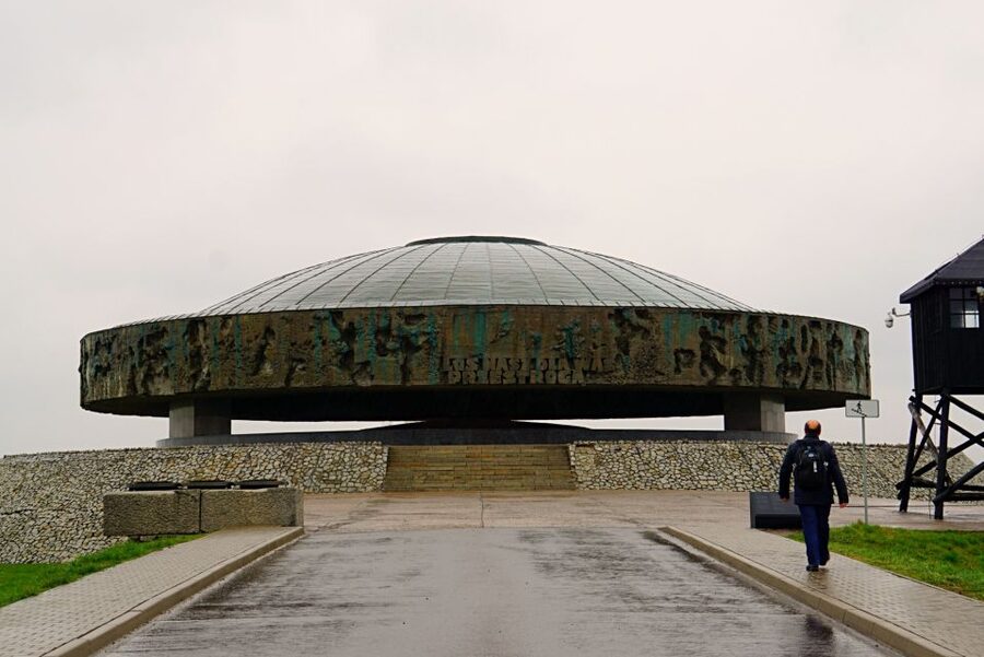 Warsaw: Majdanek Concentration Camp & Lublin Guided Day Tour - Is $353 a fair price?