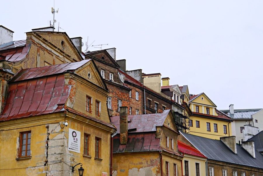 Warsaw: Majdanek Concentration Camp & Lublin Guided Day Tour - Who should book this Warsaw day trip?