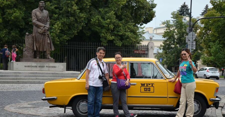 Warsaw Must-Sees: 4-Hour Private Tour by Retro Fiat - Palace of Culture and Communist Warsaw