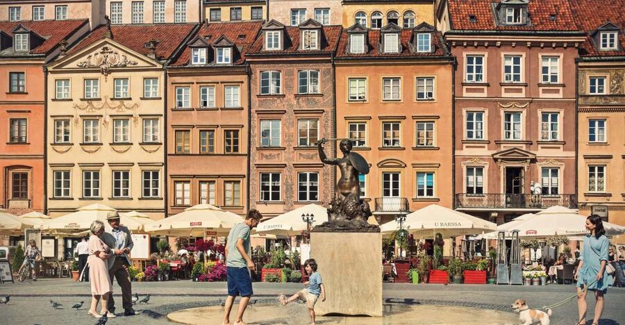 Warsaw: Old and New Town Private Walking Tour - New Town, the Krasinski Palace, and the Warsaw Uprising