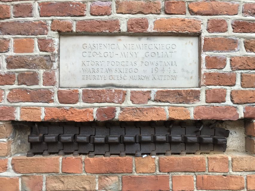 Warsaw: Old Town Guided Walking Tour - Market Square, the Mermaid, and the narrowest facade