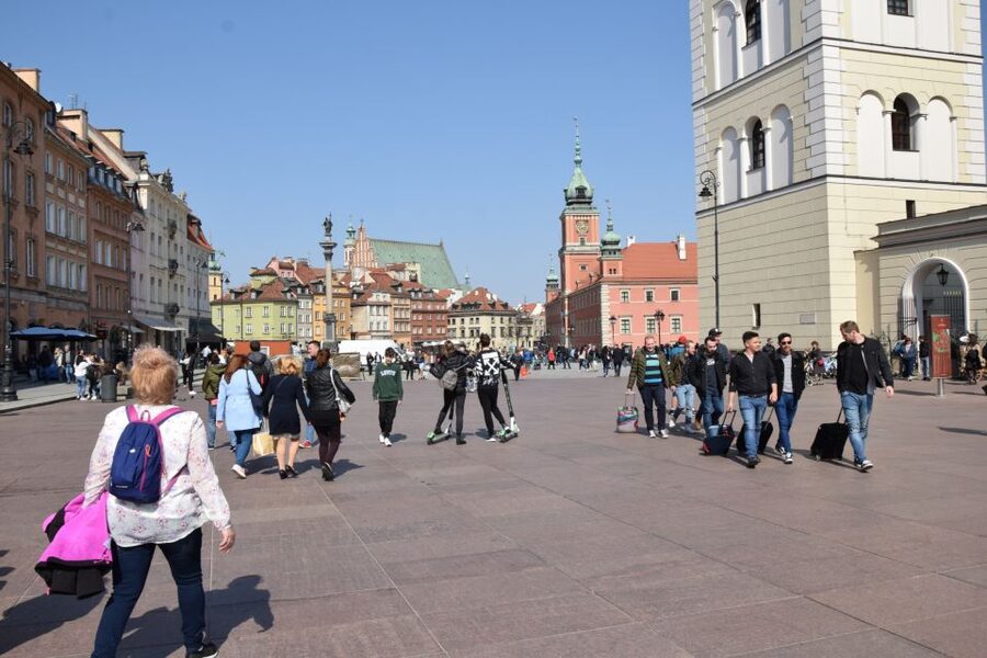 Warsaw: Old Town Guided Walking Tour - Jewish Warsaw and the Ghetto boundary