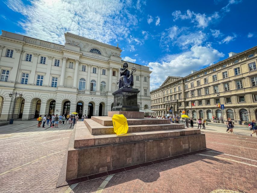 Warsaw: Old Town Highlights Walking Tour in English - Starting beside Copernicus on Krakowskie Przedmieście
