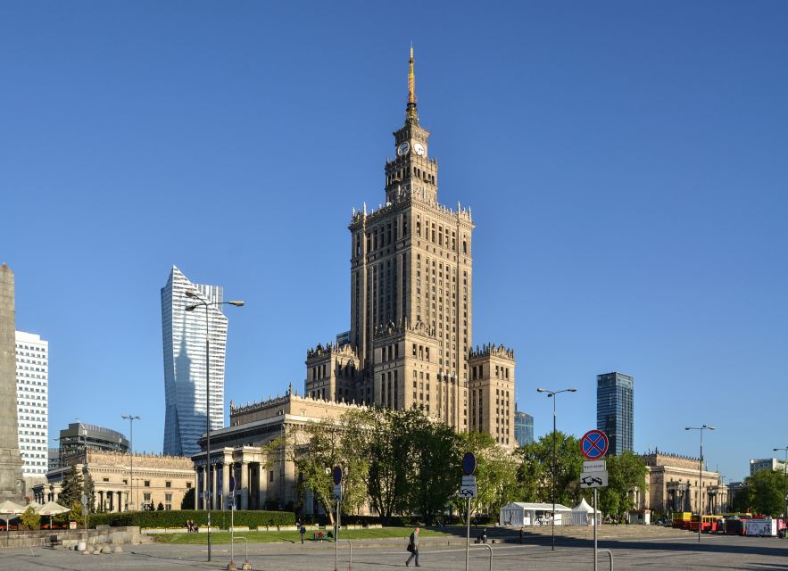 Warsaw: Palace of Culture & Warsaw City Center Private Tour - Why the Palace of Culture is the right place to begin