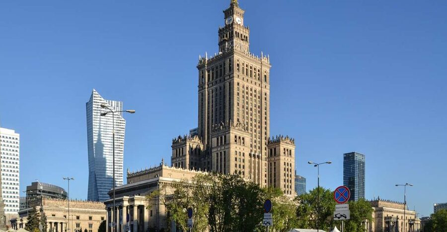 Warsaw: Palace of Culture & Warsaw City Center Private Tour - The 30th-floor terrace at 114 meters