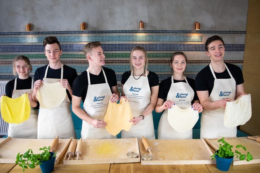 Warsaw: Polish Dumplings Cooking Class - Five ways to seal a dumpling