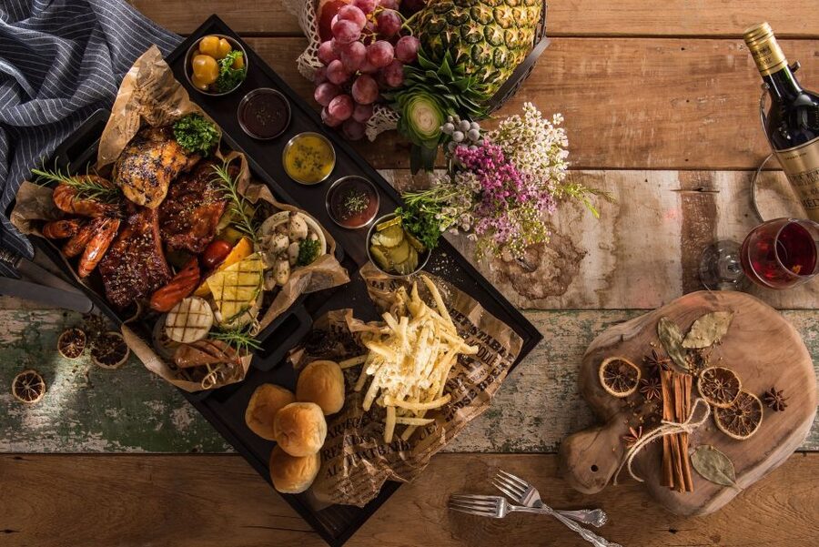 Warsaw: Polish Food Tour - The first café: a gentle start with regional food