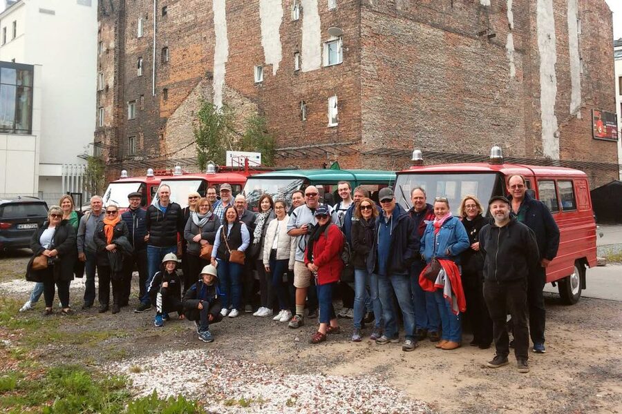 Warsaw: Private 3-Hour Tour by Communist Van - What the vehicle and walking are really like
