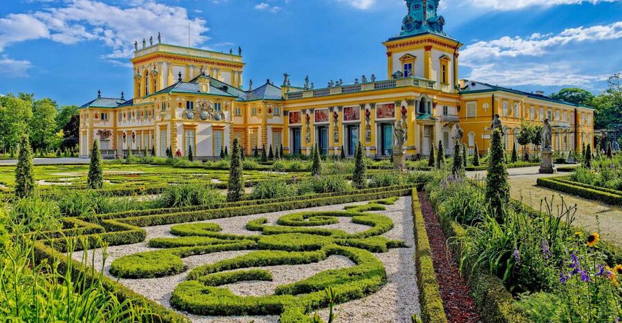 Warsaw Private Wilanow Palace & Garden Tour - The French-style garden and landscaped park