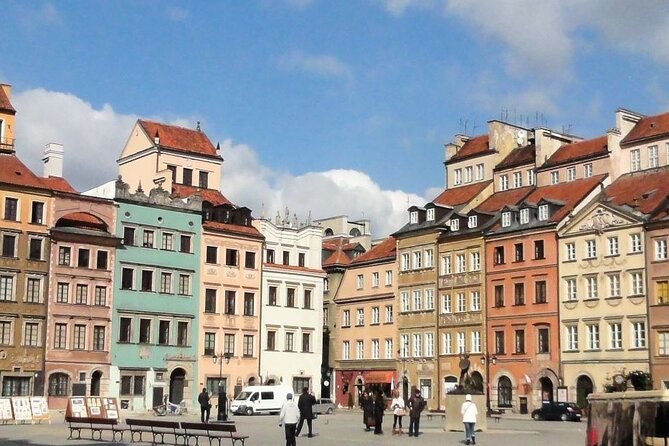 Warsaw's Old Town A Self-Guided Audio Tour - Why Warsaw’s rebuilt Old Town matters