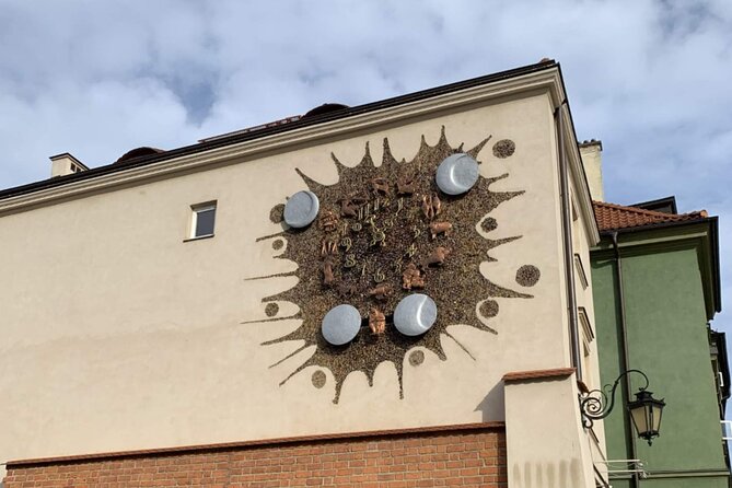 Warsaw's Old Town A Self-Guided Audio Tour - St Martin’s Church and the Solidarity movement