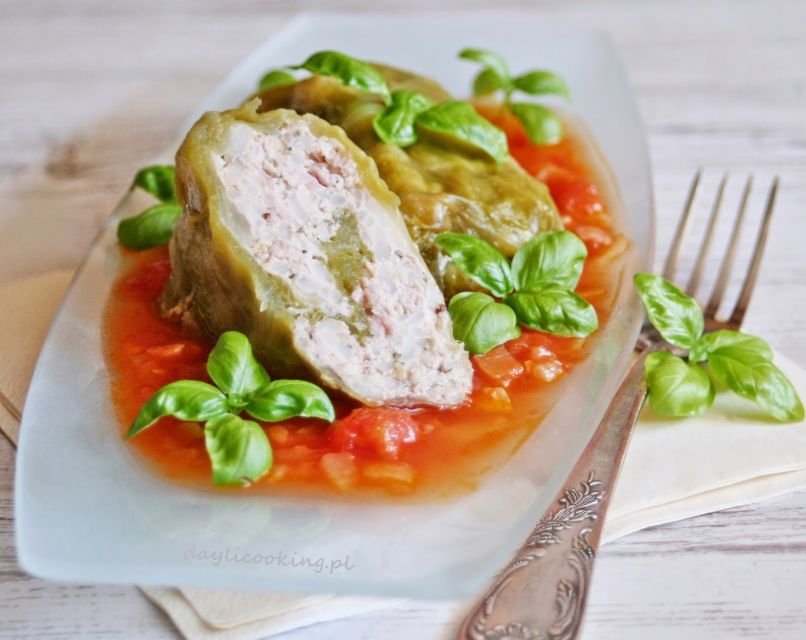 Warsaw: Traditional Food Tour with Old Town Sightseeing - Who will enjoy this food and sightseeing combination?