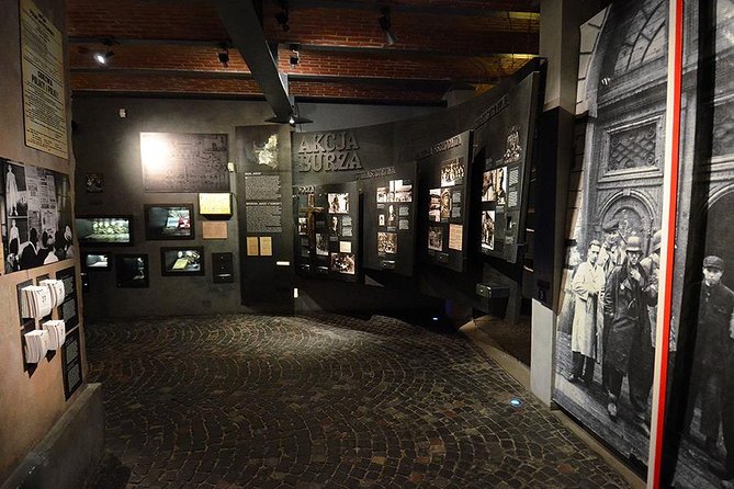 Warsaw Uprising Museum (1944) + POLIN Museum: PRIVATE TOUR /inc. Pick-up/ - What the pace feels like inside the museums