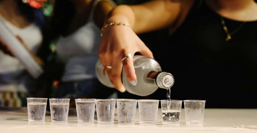 Warsaw: Vodka Tour - What happens during the tasting